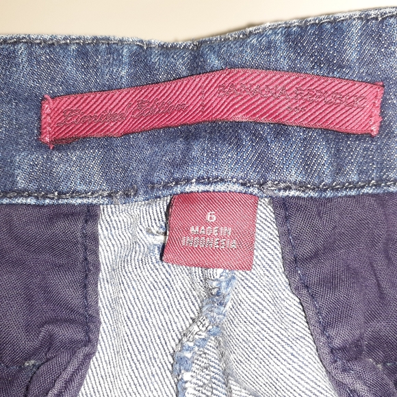 Banana Republic Dark Blue Jeans (Women) - Picture 2 of 6